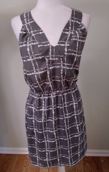 LOFT Print Dress - Picture 2 of 5